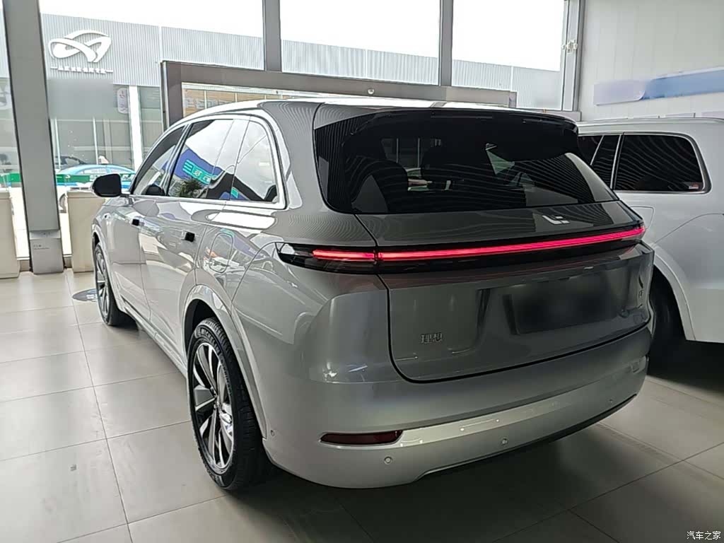 Li Auto L7, 2025 все фото