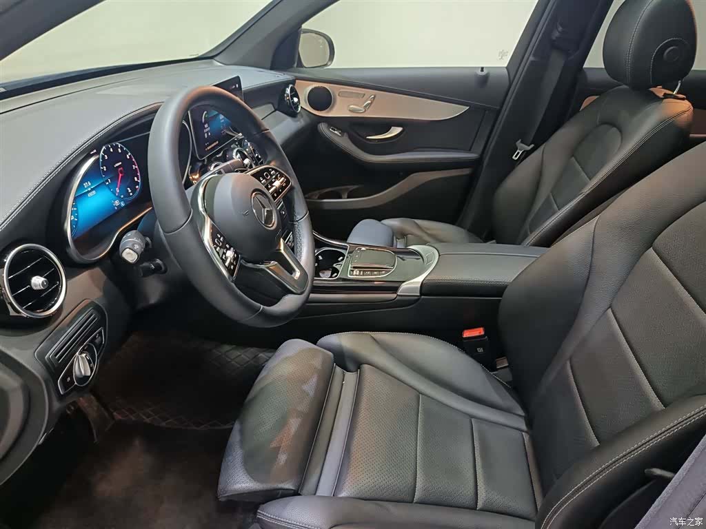 Mercedes-Benz GLC, 2023 11
