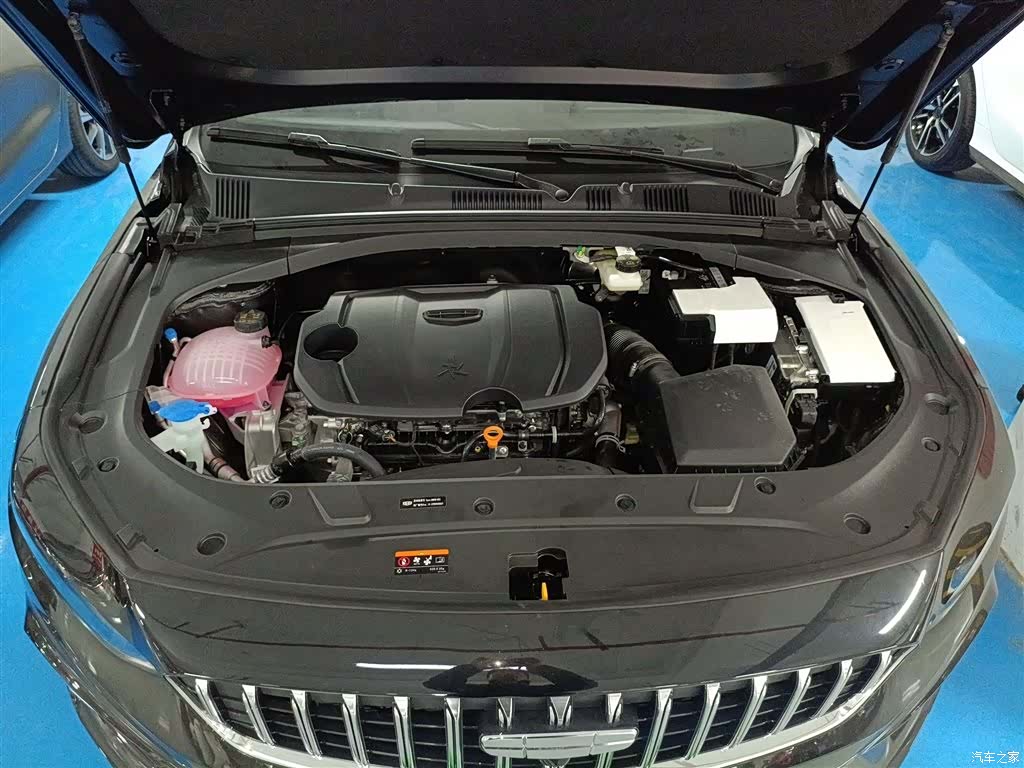 Geely Preface, 2025 16