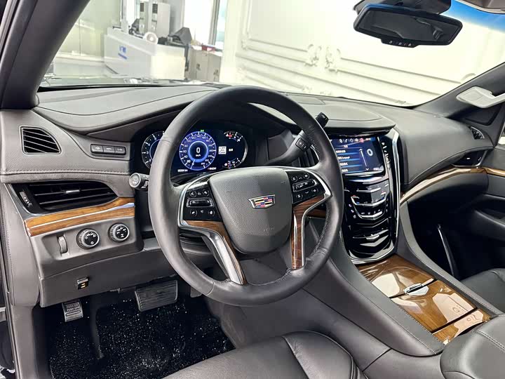 Cadillac kai lei de ESCALADE 2017 6.2L ESV bo jin ban jia zhang xing