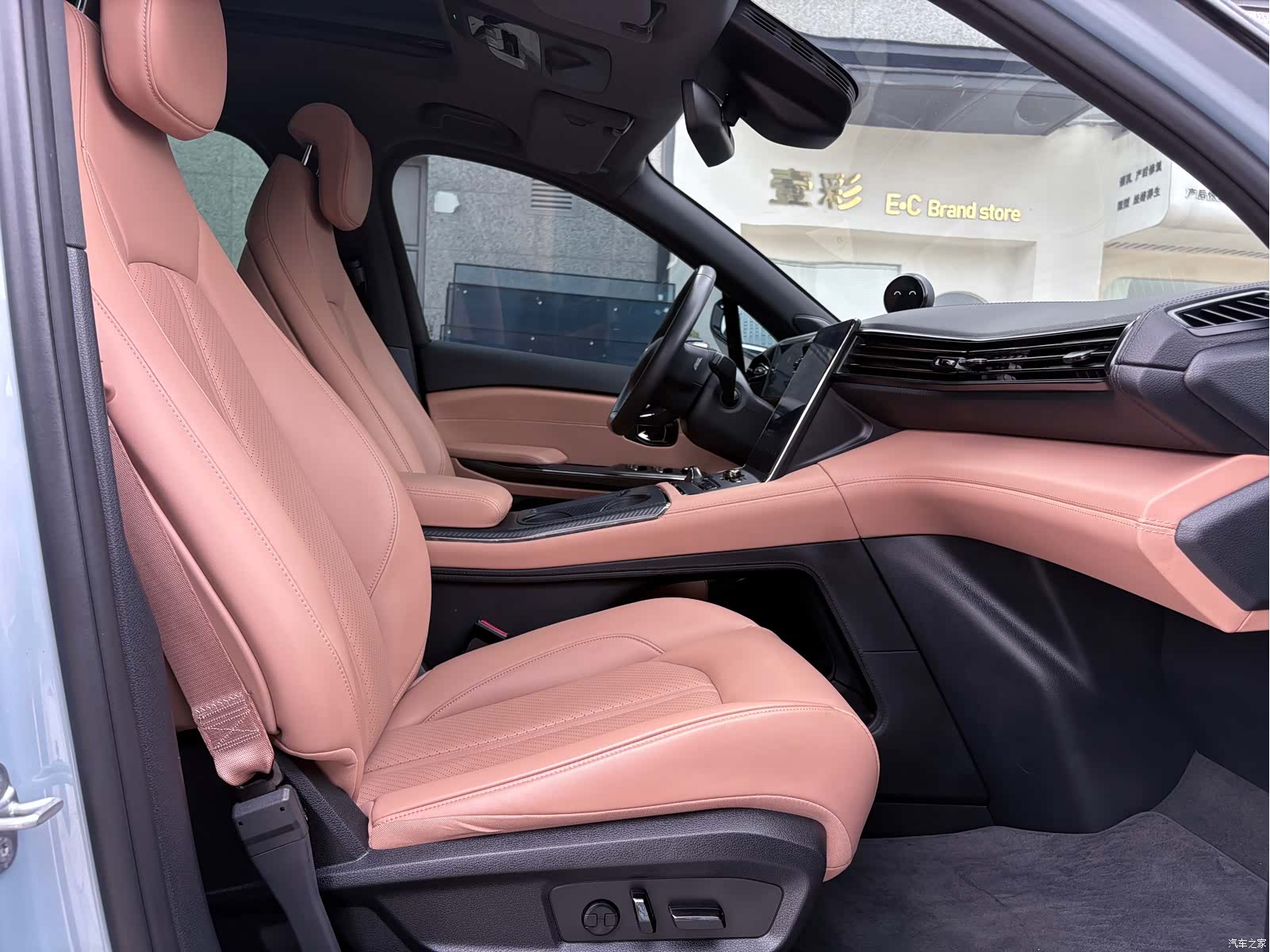 NIO ES6, 2022 11