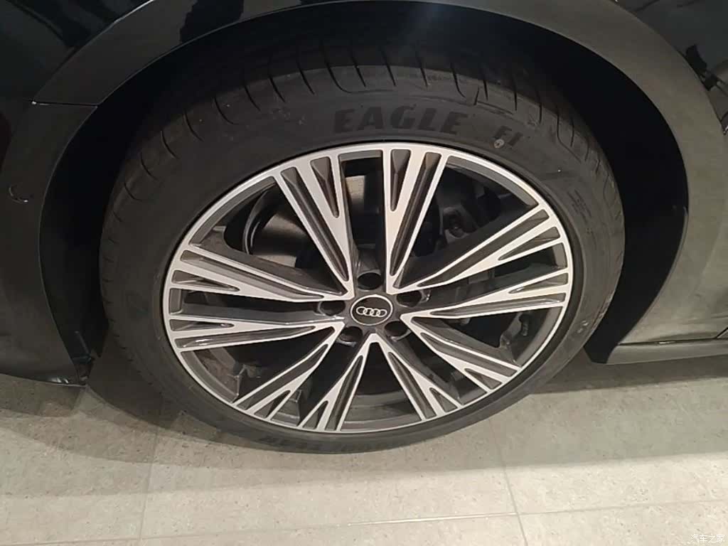 Audi A6L, 2026 23