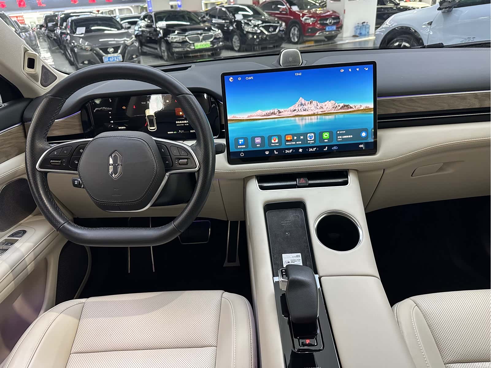 AITO M5, 2022 16