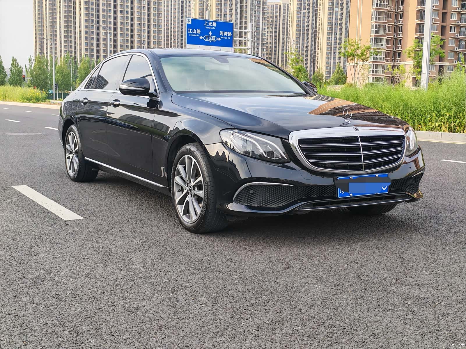 Mercedes-Benz E-Class, 2019 14