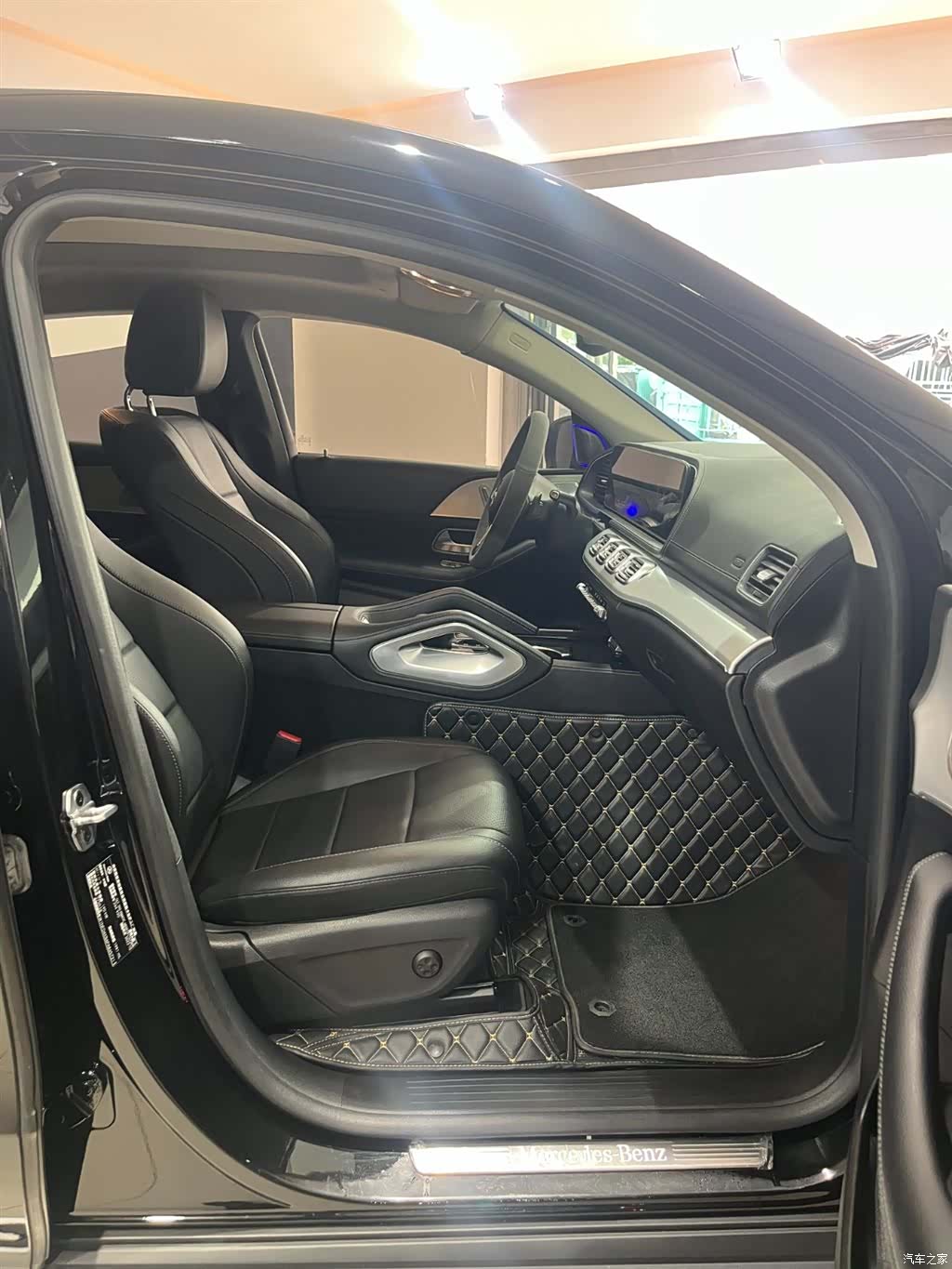Mercedes-Benz GLE, 2023 9