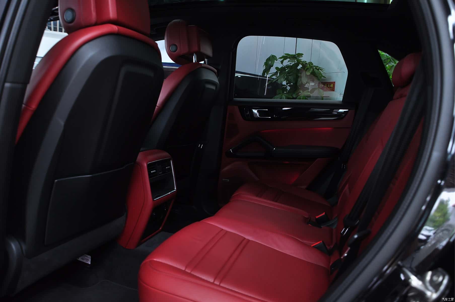 Porsche Cayenne, 2020 7