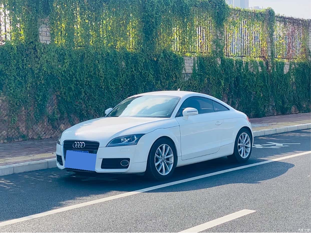 Audi TT, 2011 3