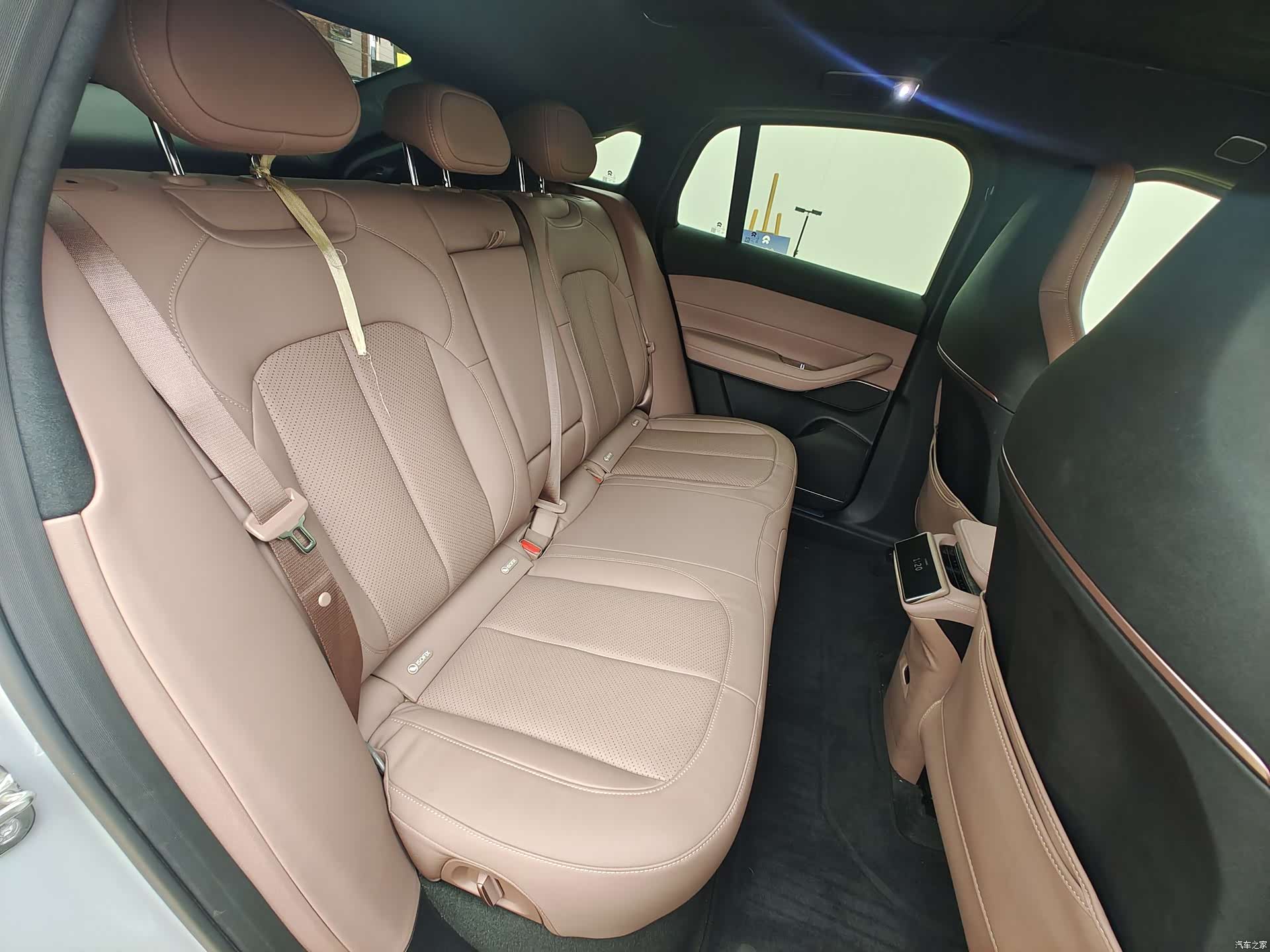 NIO EC6, 2023 16