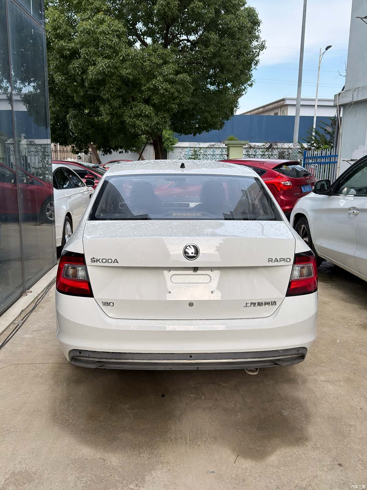 Skoda Rapid, 2018 все фото