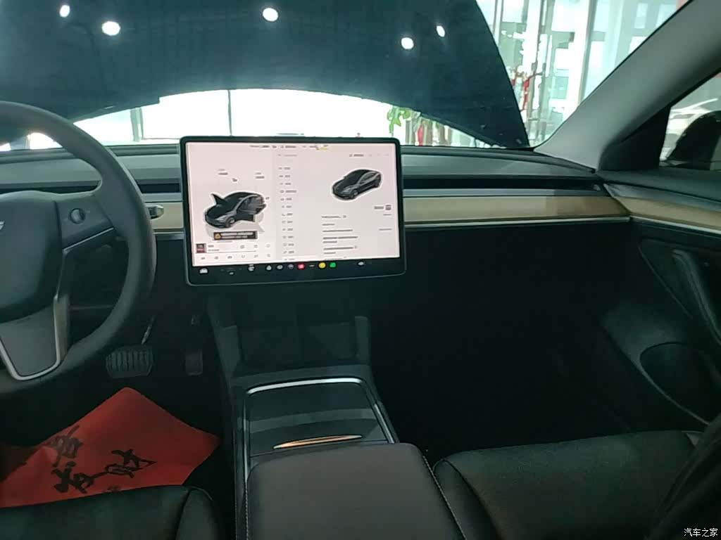 Tesla Model 3, 2022 13