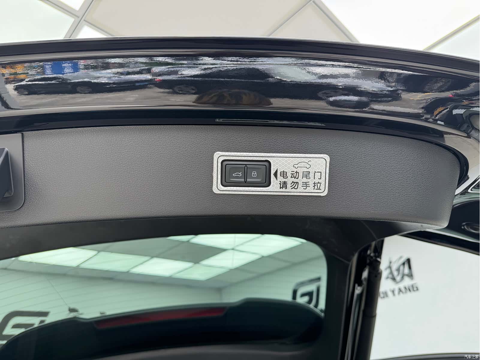 Audi Q5L, 2023 24