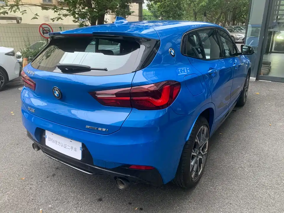 BMW X2