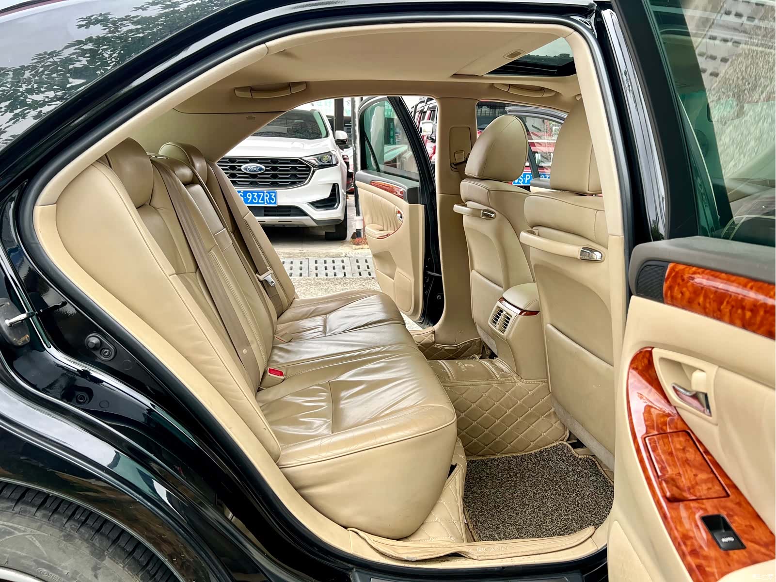 Toyota Crown, 2009 17