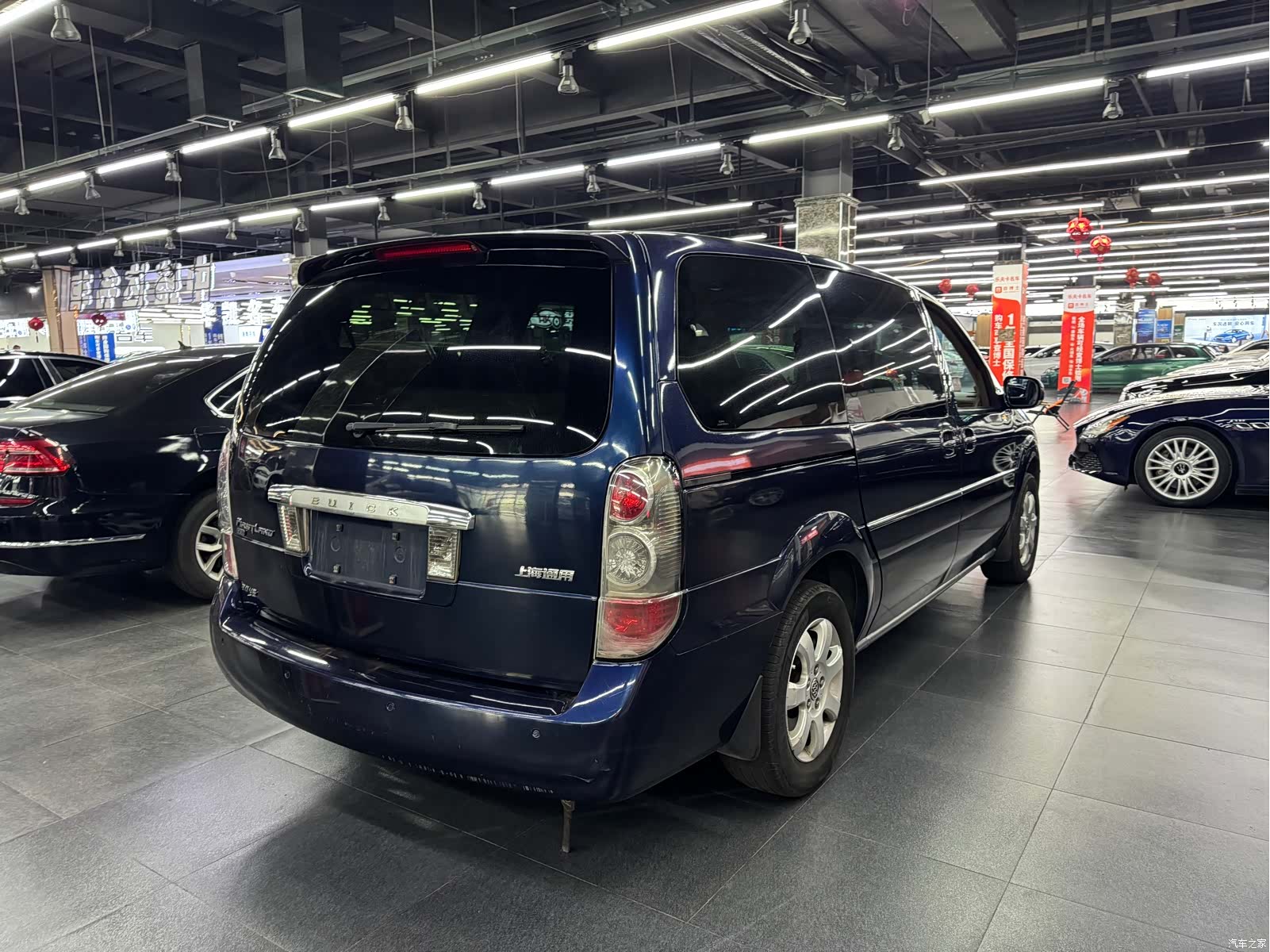 Buick GL8, 2009 6