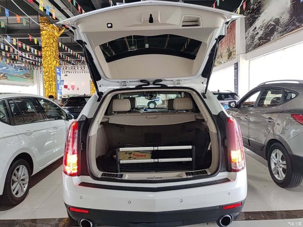 Cadillac SRX, 2014 19