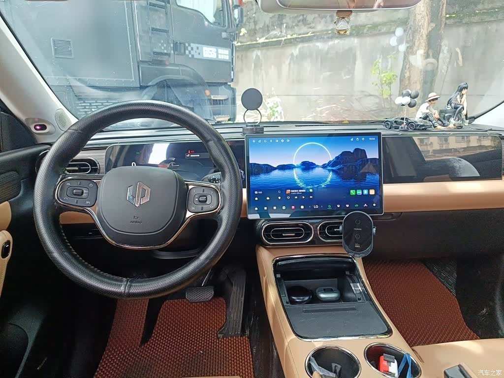 Leapmotor C11, 2024 13
