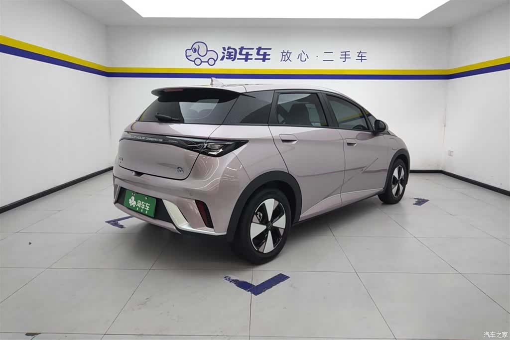 BYD Dolphin, 2024 3