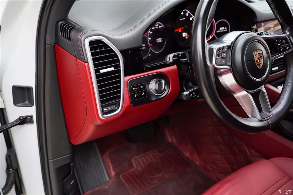 Porsche Cayenne, 2020 7