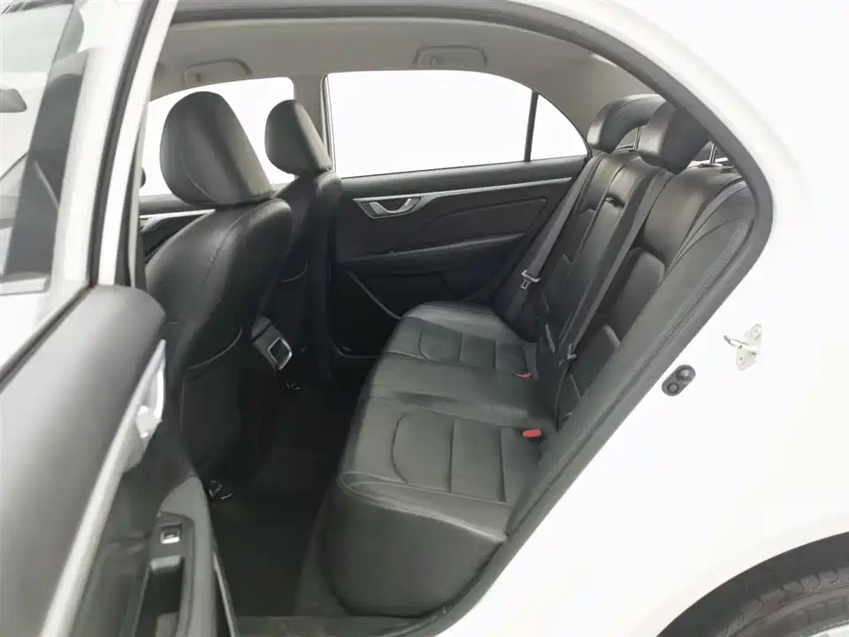 Geely Vision
