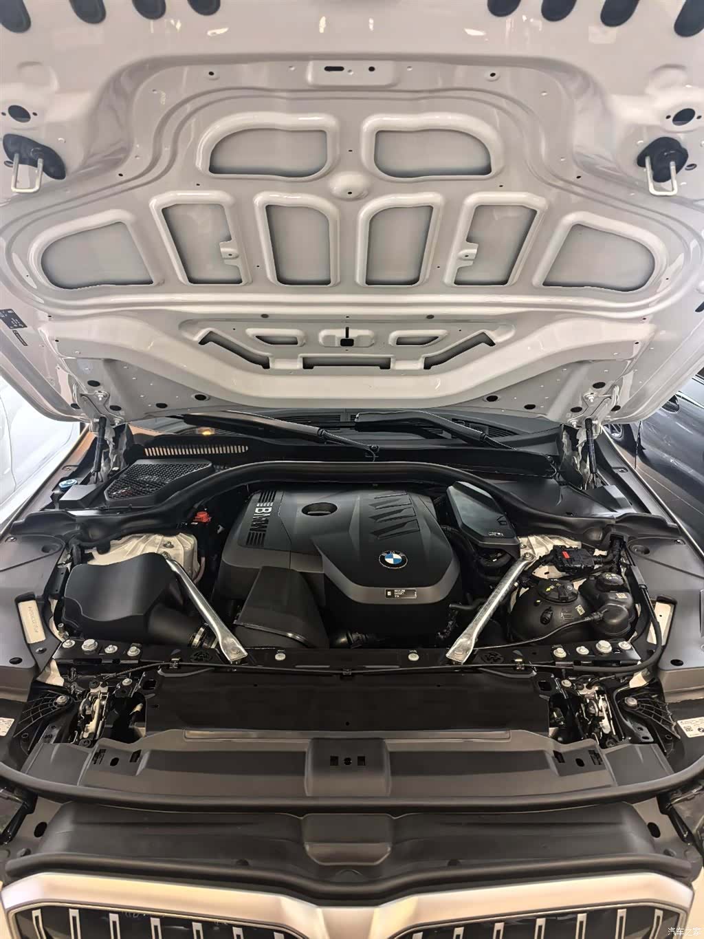 BMW 5 Series, 2024 6