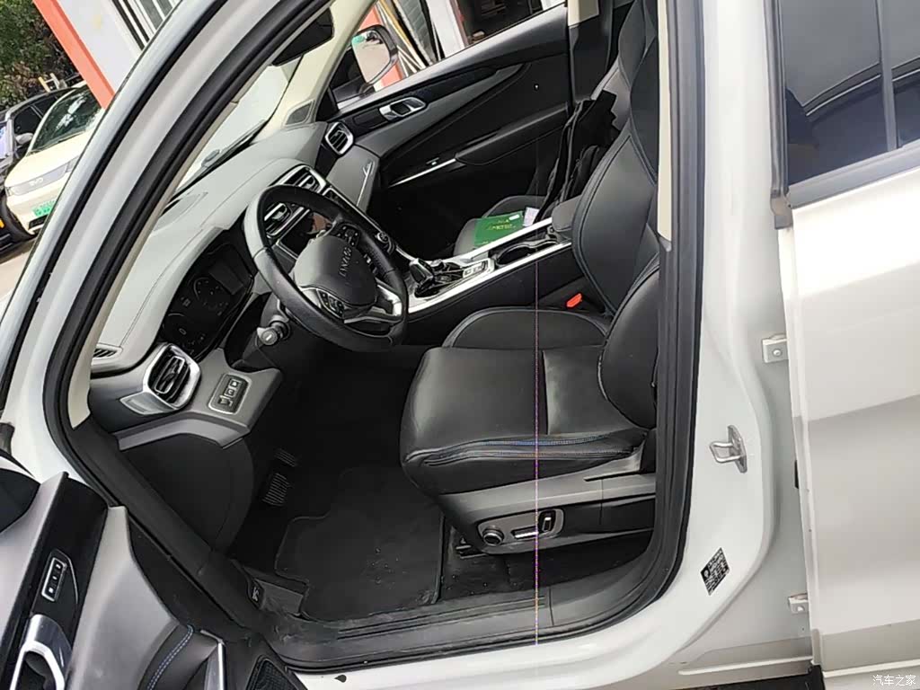 Lynk & Co 01, 2020 15