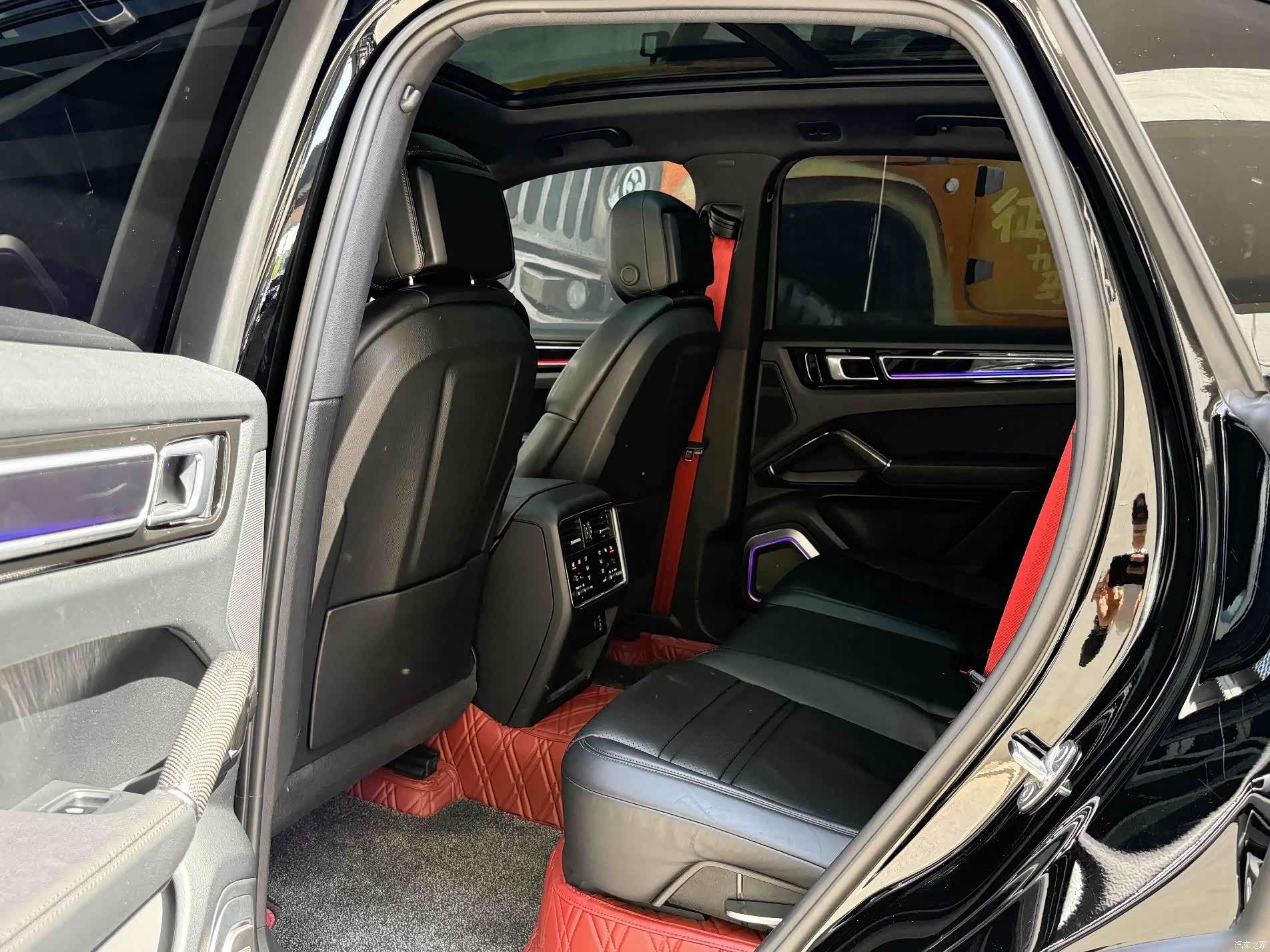 Porsche Cayenne, 2019 9