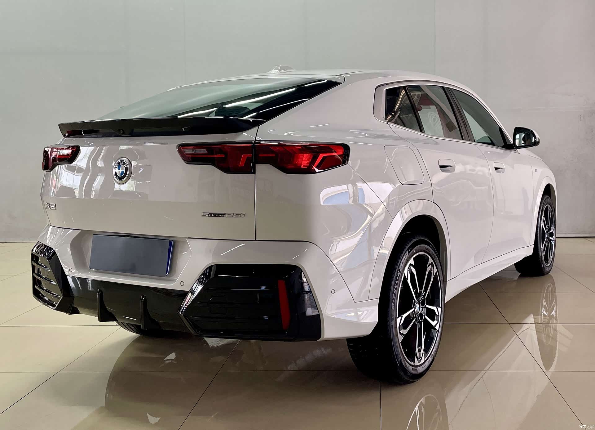 BMW X2, 2025 6