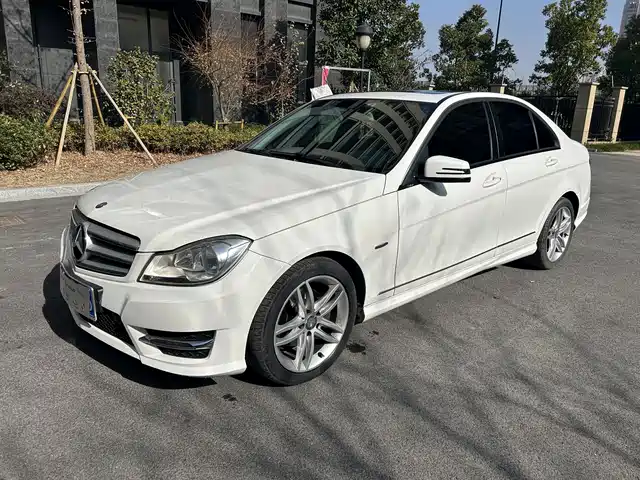 Mercedes-Benz C-Class 2014 — купить из Китая под заказ