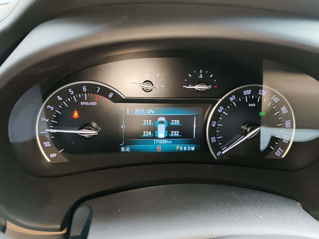 Buick GL8, 2019 12