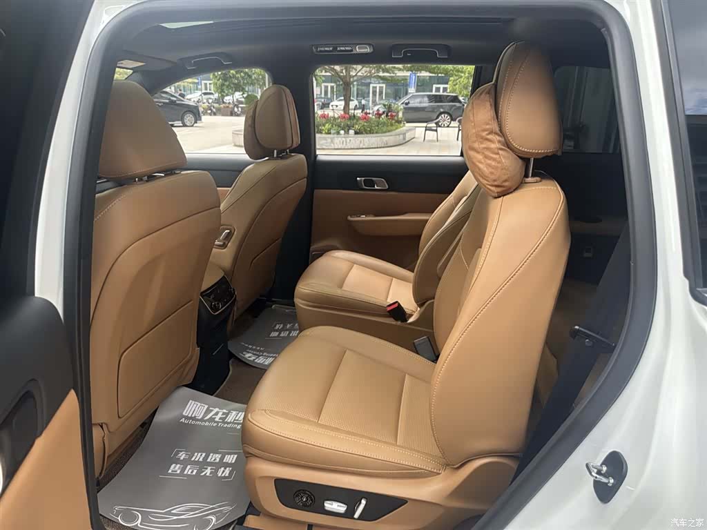 Li Auto ONE, 2023 8