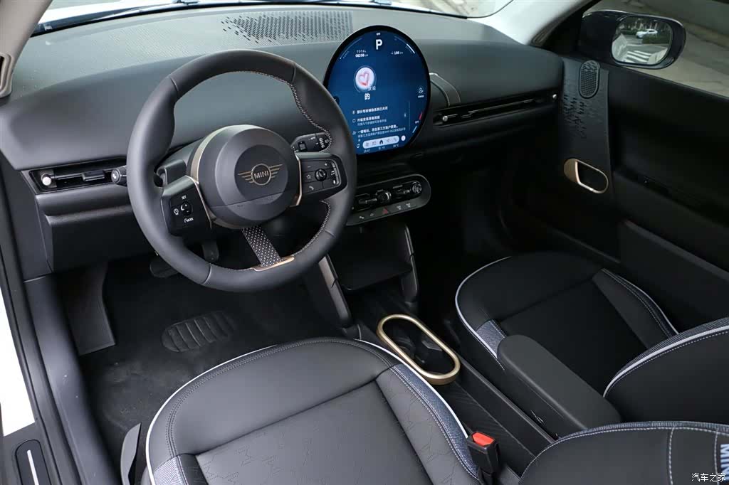 Mini Cooper, 2025 18