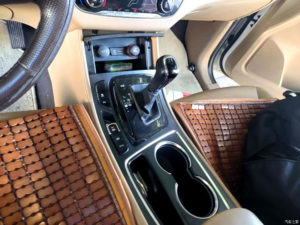 Wuling 730, 2018 14
