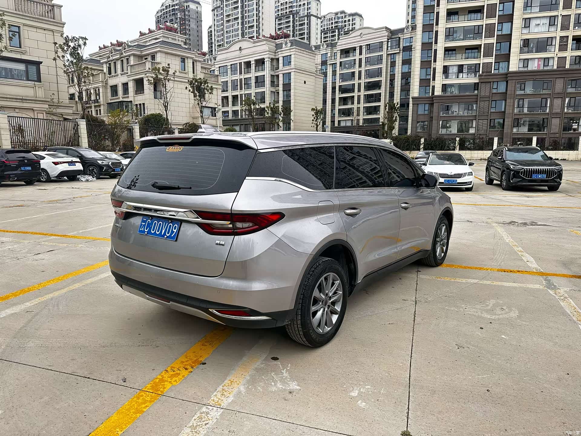 Geely Jiaji, 2020 9