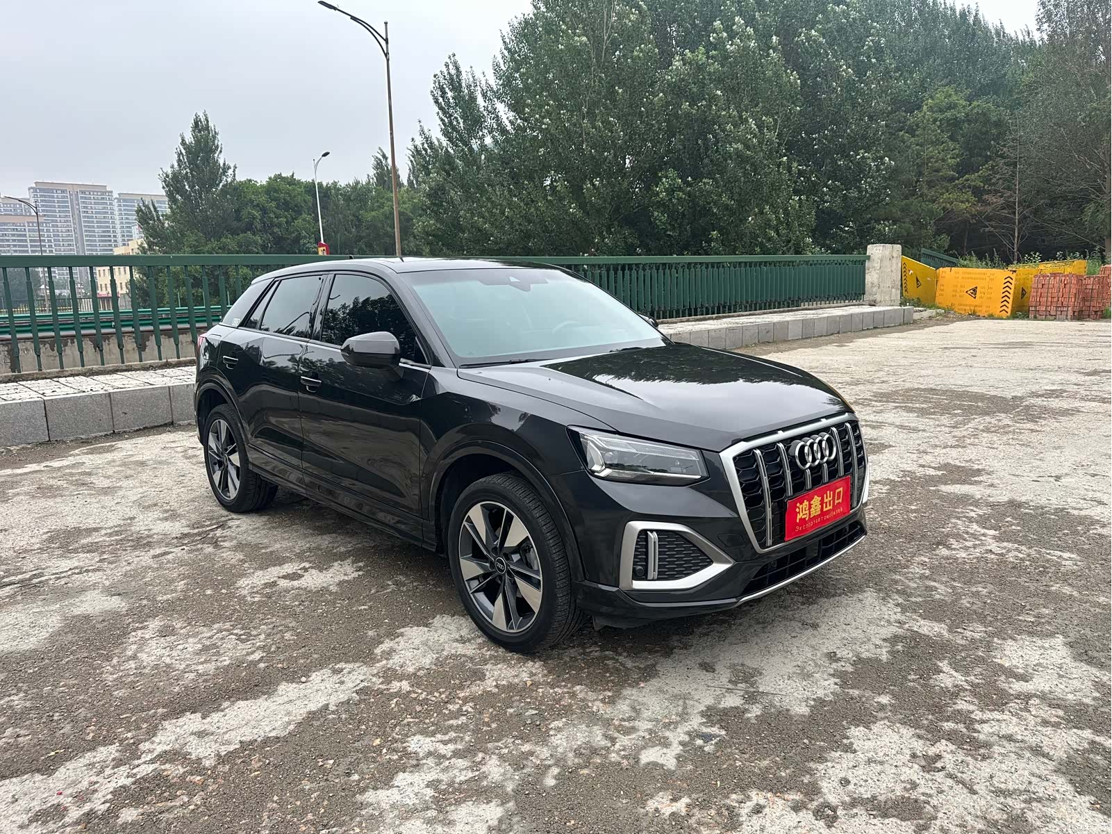 Audi Q2L, 2023 3