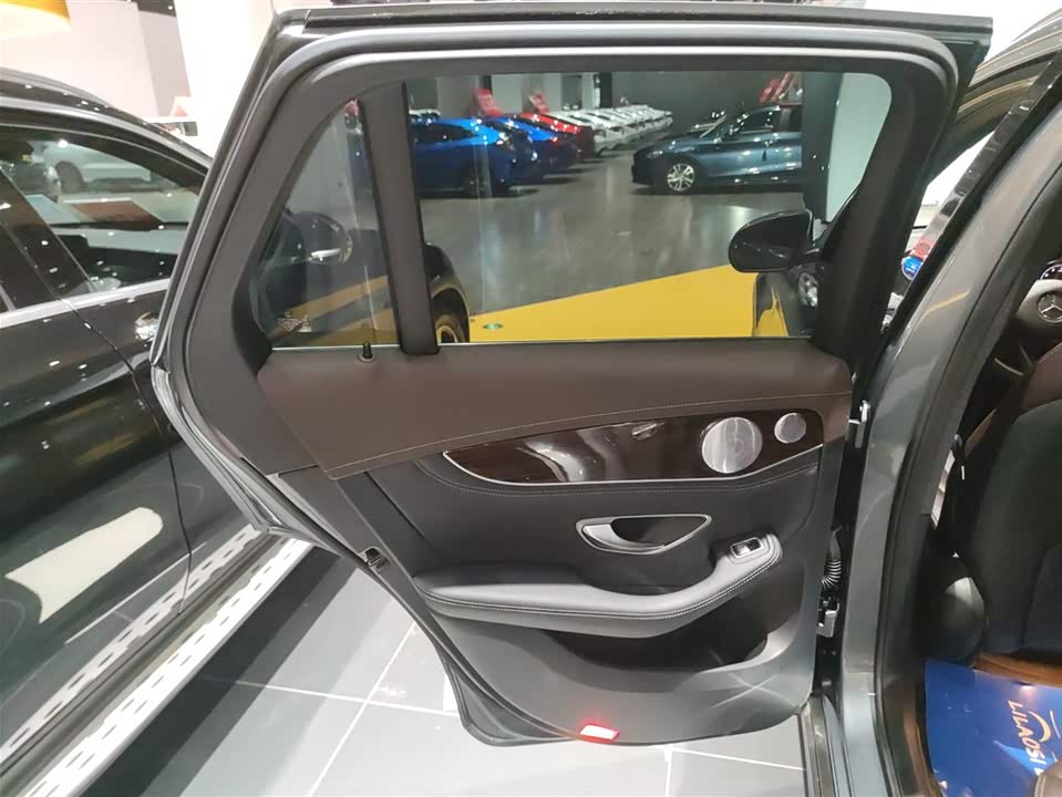 Mercedes-Benz GLC Mercedes-Benz GLC