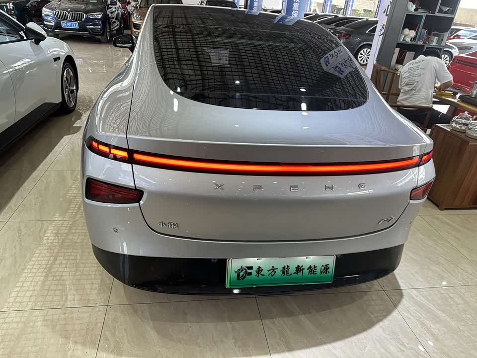 XPENG P7 XPENG P7