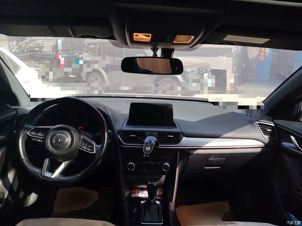 Mazda CX-4, 2020 13