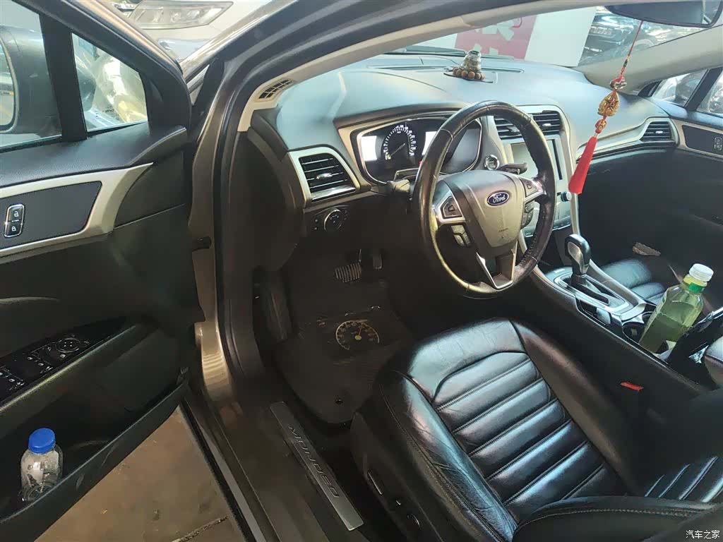 Ford Mondeo, 2015 23
