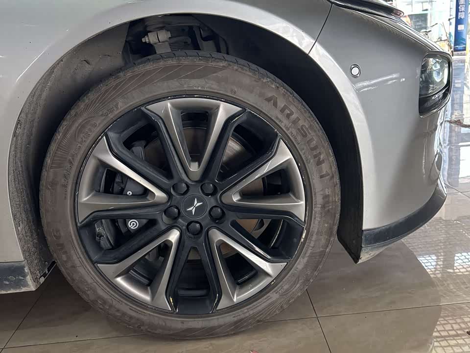 XPENG P7 XPENG P7