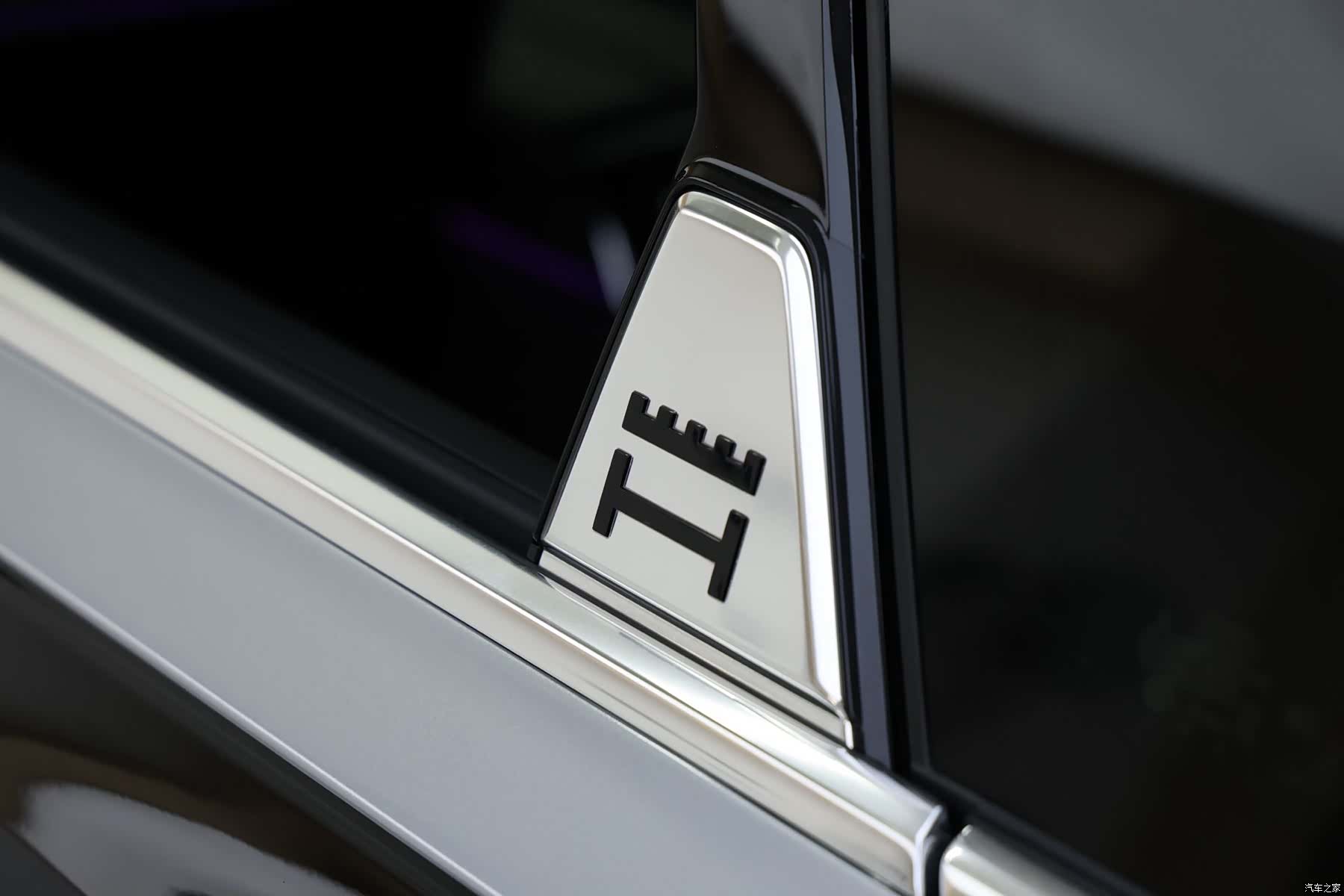 Audi A8L, 2022 11