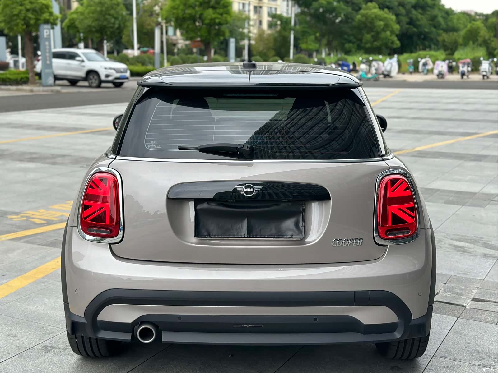 Mini Cooper, 2023 4