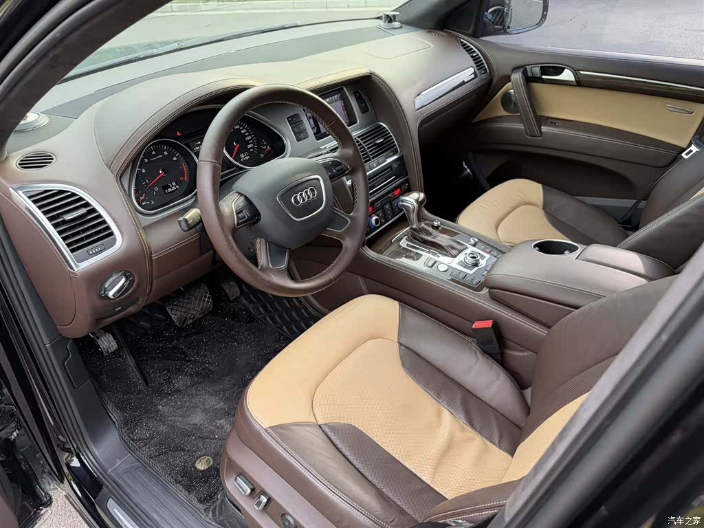 Audi Q7, 2015 8