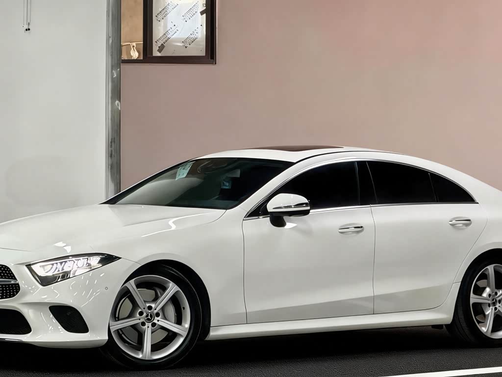 Mercedes-Benz CLS