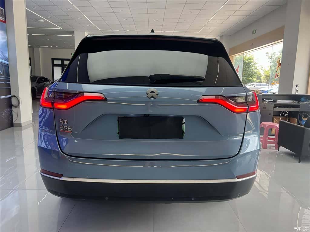 NIO ES8, 2020 4