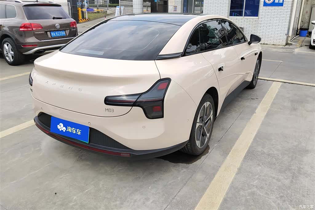 Xpeng Mona M03, 2024 3