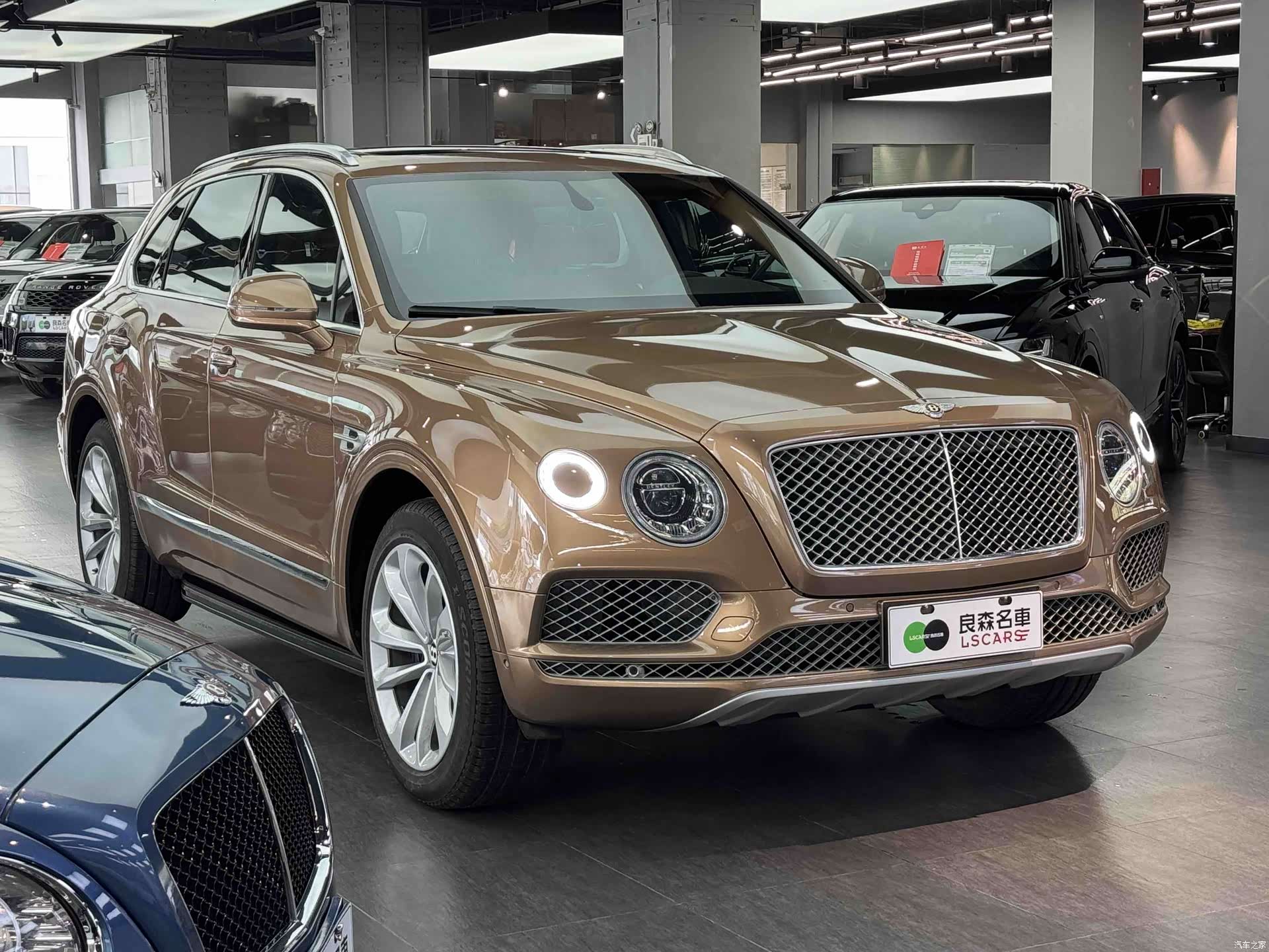 Bentley Bentayga, 2019 3