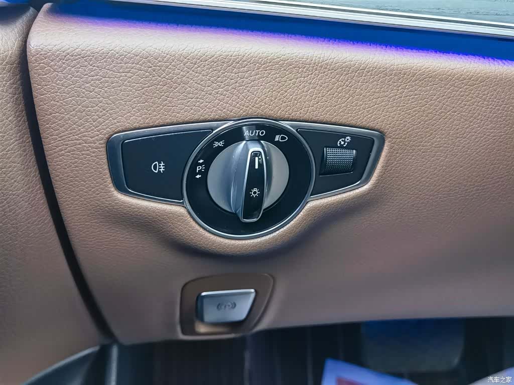 Mercedes-Benz E-Class, 2021 32