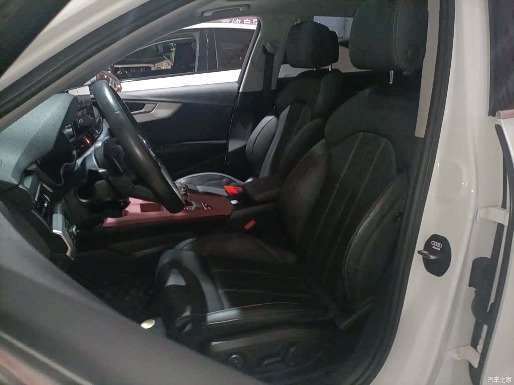 Audi A4L, 2020 11