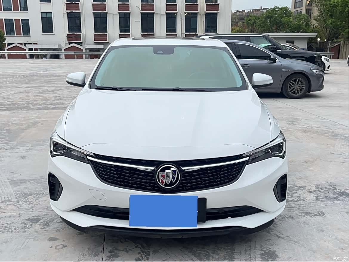 Buick Verano, 2023 2