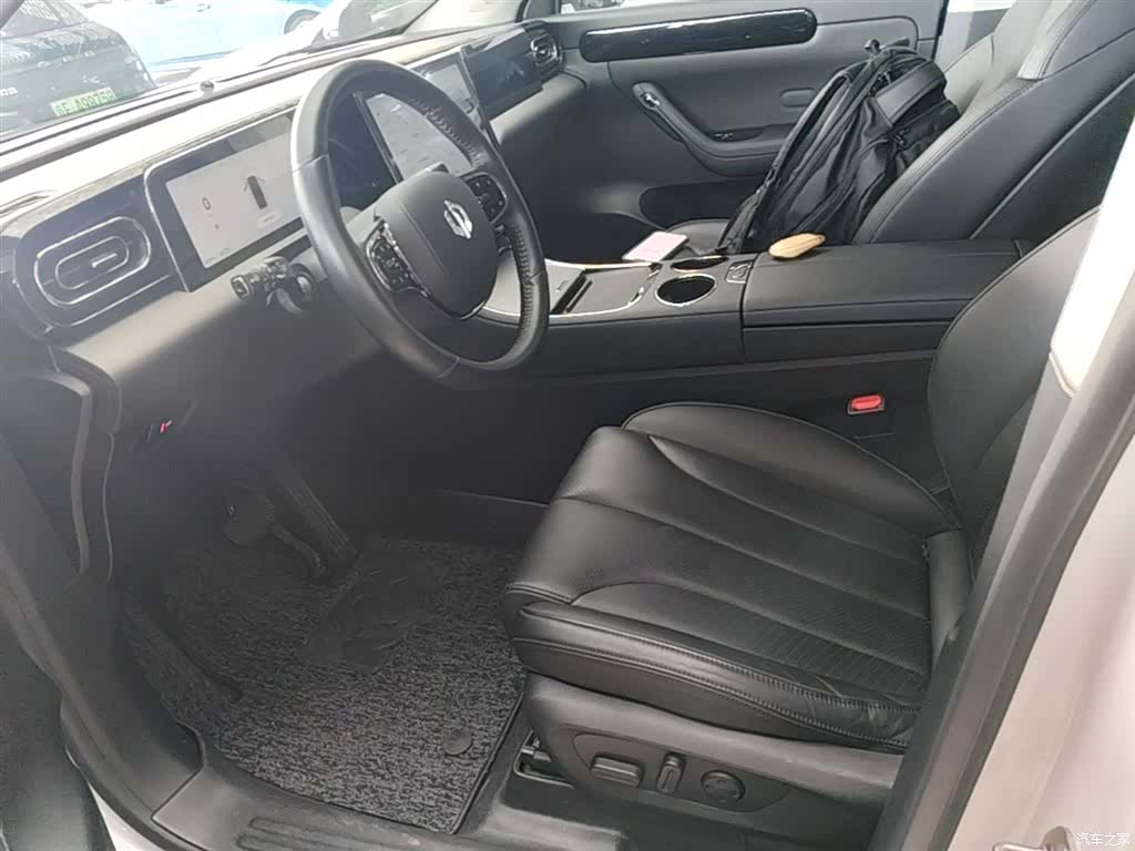 Leapmotor C11, 2022 16